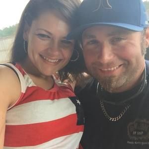 Meet your Posher, April